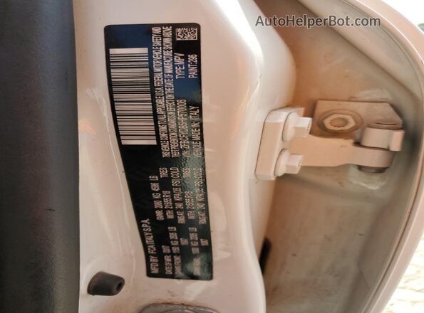 ZFBCFYDB5HP570006 2017 FIAT 500X White Vista del compartimento del motor