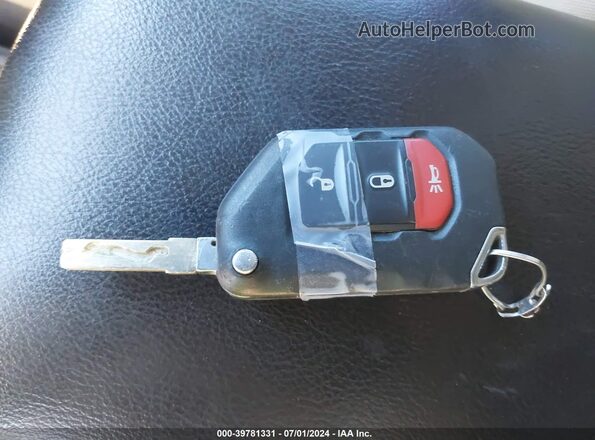 1C4HJXDN5MW775363 2021 JEEP WRANGLER UNLIMITED Красный Вид панели приборов