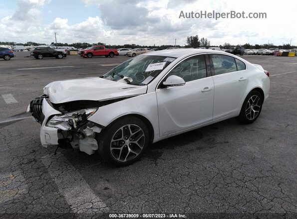 2G4GL5EX5H9150837 2017 BUICK REGAL White Vista tres cuartos delantera izquierda