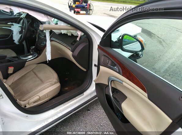 2G4GL5EX5H9150837 2017 BUICK REGAL White Vista interior delantera