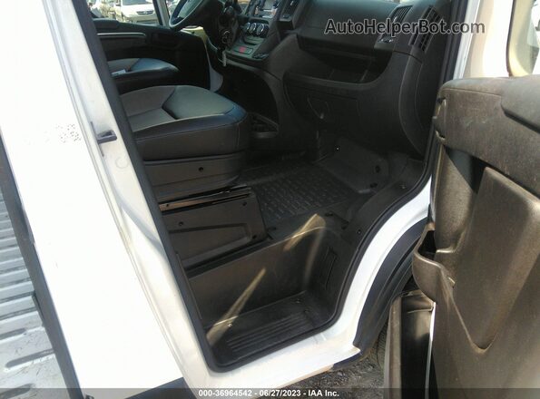 3C6LRVCG0ME530479 2021 RAM PROMASTER 2500 White Вид салону спереду
