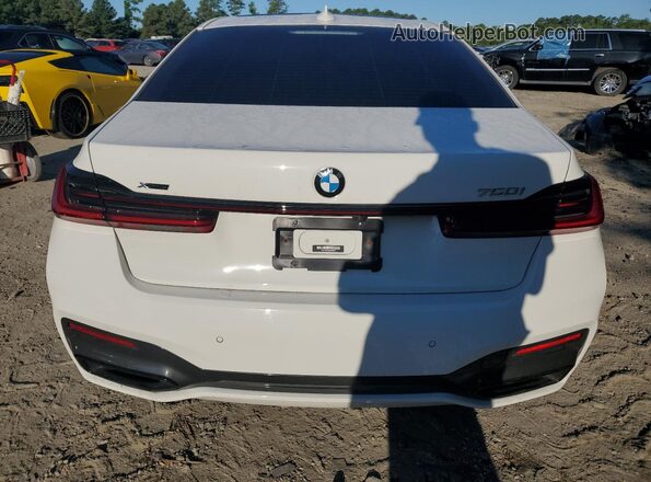 WBA7U2C00NCG88047 2022 BMW 7 SERIES White Vista interior trasera
