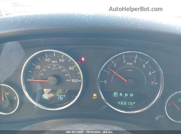 1C4HJWEG7JL893986 2018 JEEP WRANGLER Silver Vista de los asientos traseros