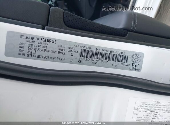 1C4RJFDJ0KC718904 2019 JEEP GRAND CHEROKEE White Vista del compartimento del motor