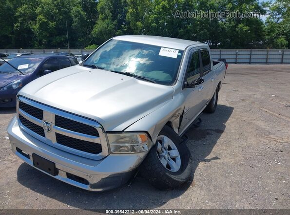 1C6RR7LTXJS202630 2018 RAM 1500 Silver Передня ліва чверть