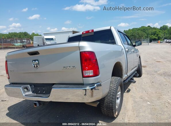 1C6RR7LTXJS202630 2018 RAM 1500 Silver Задня права чверть