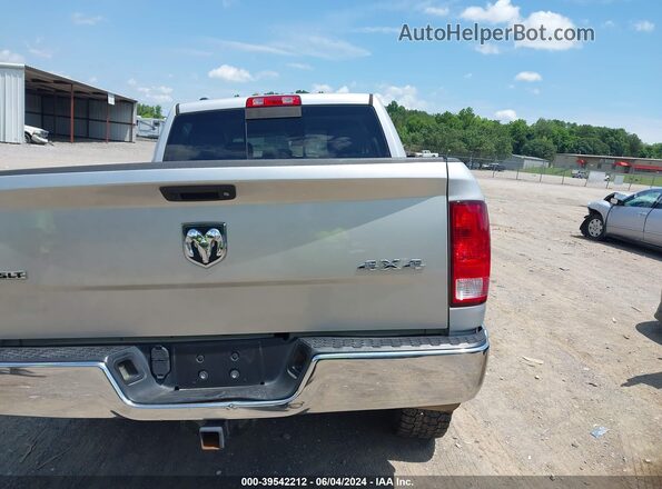 1C6RR7LTXJS202630 2018 RAM 1500 Silver 