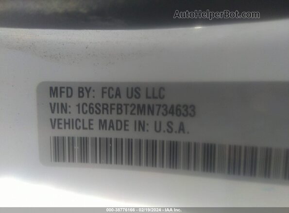1C6SRFBT2MN734633 2021 RAM 1500 Белый Вид подкапотного пространства