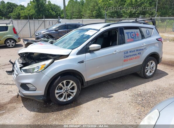 1FMCU9GD3JUA79314 2018 FORD ESCAPE Silver Առջևի ձախ երեք քառորդ տեսարան