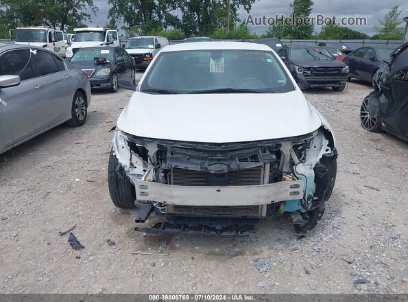 1G1ZB5ST1JF290228 2018 CHEVROLET MALIBU White Widok z przodu
