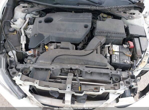 1N4AL3AP4HN311072 2017 NISSAN ALTIMA White Widok z tyłu