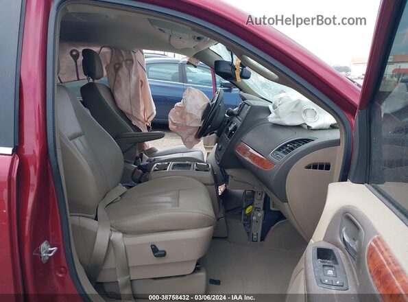 2C4RC1CG9GR305817 2016 CHRYSLER TOWN & COUNTRY Red Widok wnętrza z przodu