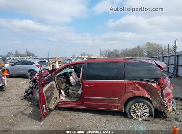 2C4RC1CG9GR305817 2016 CHRYSLER TOWN & COUNTRY Red Widok wnętrza 360 stopni