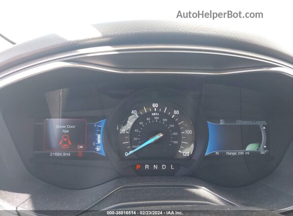3FA6P0LUXLR226531 2020 FORD FUSION White Rear seats view
