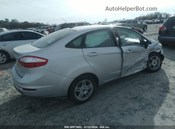 3FADP4BJ9KM151175 2019 FORD FIESTA Silver Tył prawy