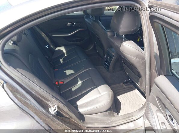 3MW5P7J03M8B58527 2021 BMW 3 SERIES Gray Vista de la etiqueta del VIN