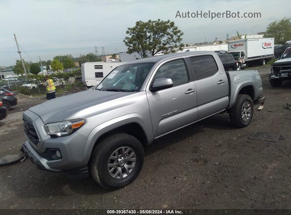 3TMCZ5AN2JM126238 2018 TOYOTA TACOMA Silver Առջևի ձախ երեք քառորդ տեսարան