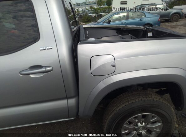 3TMCZ5AN2JM126238 2018 TOYOTA TACOMA Silver 