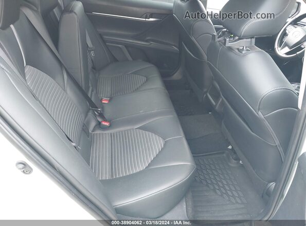 4T1G11BK5MU021923 2021 TOYOTA CAMRY Белый Вид наклейки с VIN-кодом