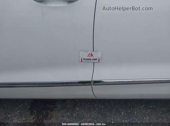 5GAERBKW5MJ259870 2021 BUICK ENCLAVE White Front view