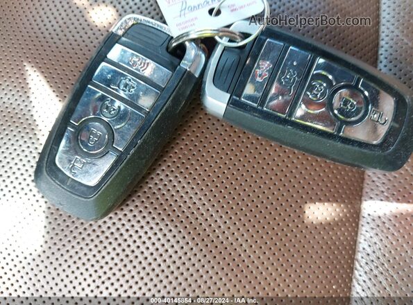 5LMYJ8XY4MNL01480 2021 LINCOLN AVIATOR Red Вид панелі приладів