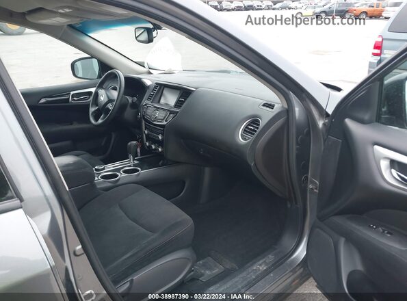 5N1AR2MM5GC611942 2016 NISSAN PATHFINDER Gray Front interior view