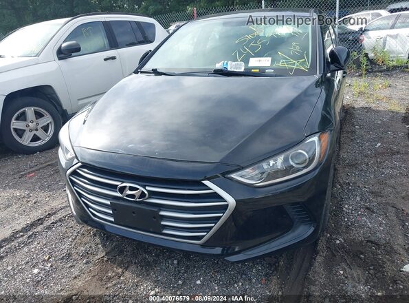 5NPD84LF5JH281217 2018 HYUNDAI ELANTRA Black Widok z przodu