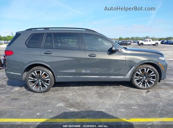 5UXCW2C02M9F47504 2021 BMW X7 Gray 