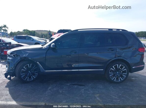 5UXCW2C02M9F47504 2021 BMW X7 Gray 