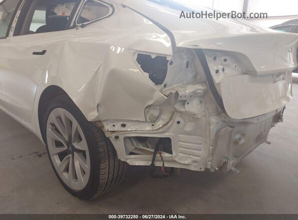 5YJ3E1EB1NF360367 2022 TESLA MODEL 3 White 