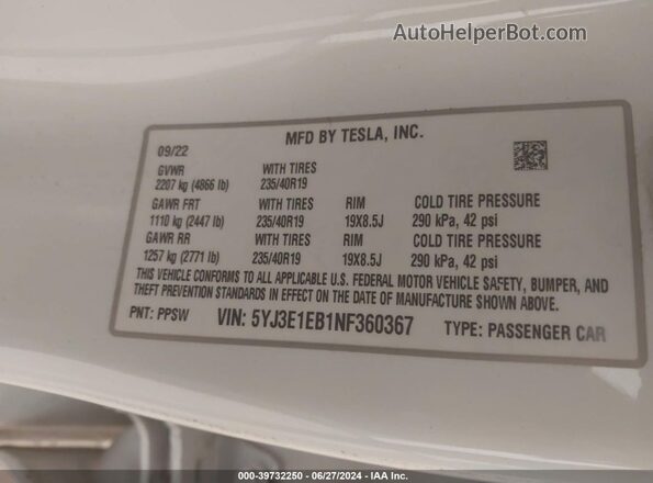 5YJ3E1EB1NF360367 2022 TESLA MODEL 3 White Widok komory silnika