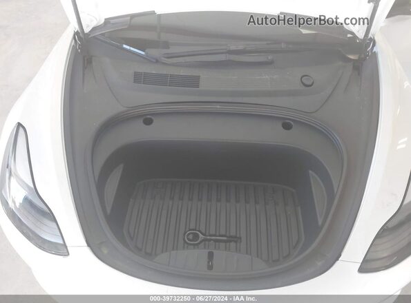5YJ3E1EB1NF360367 2022 TESLA MODEL 3 White Widok z tyłu