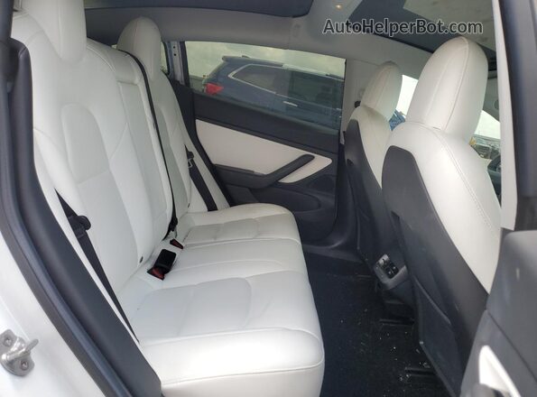 5YJ3E1EBXKF454663 2019 TESLA MODEL White 