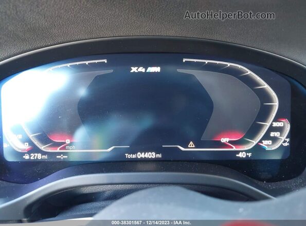 5YM23EC05P9T15821 2023 BMW X4 Green Vista de los asientos traseros
