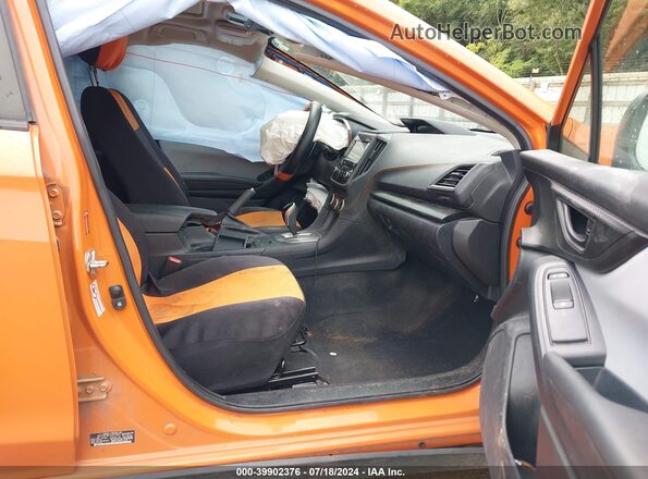 JF2GTAEC1LH219619 2020 SUBARU CROSSTREK Orange წინა სალონის ხედი