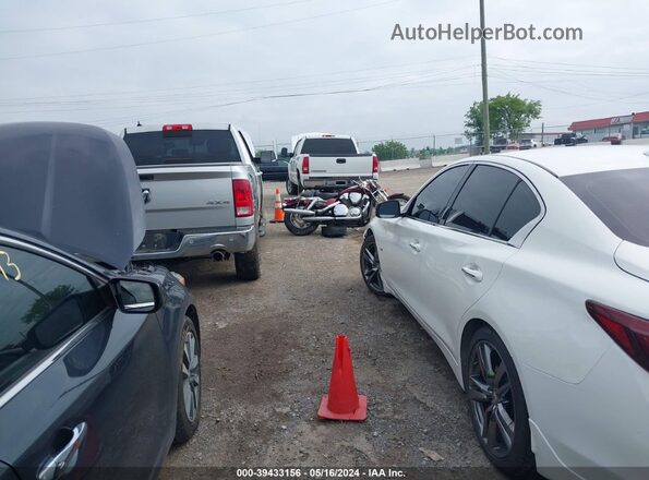 JN1EV7AP9KM540943 2019 INFINITI Q50 White Widok wnętrza 360 stopni