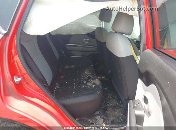 KNDJN2A23K7672081 2019 KIA SOUL Red Vista de la etiqueta del VIN