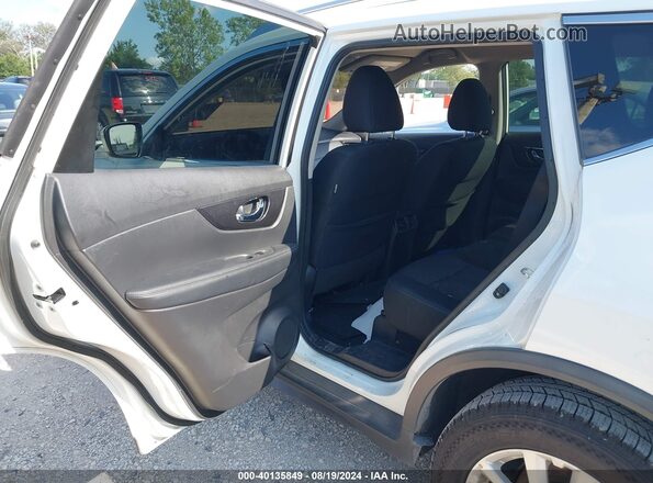 KNMAT2MT9LP504067 2020 NISSAN ROGUE White VIN sticker view
