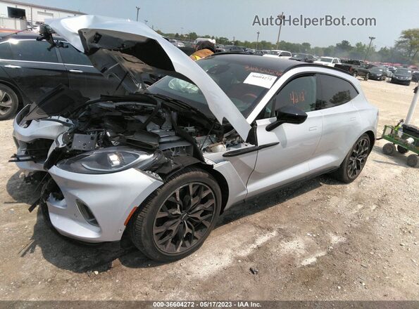 SCFVUJAW0MTV03004 2021 ASTON MARTIN DBX Silver 