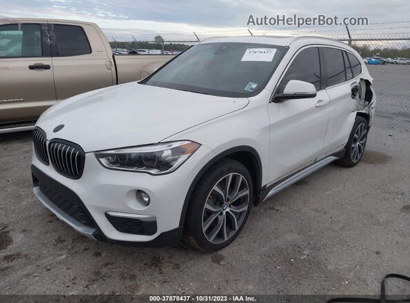 WBXHT3C57K5L37213 2019 BMW X1 White Front left