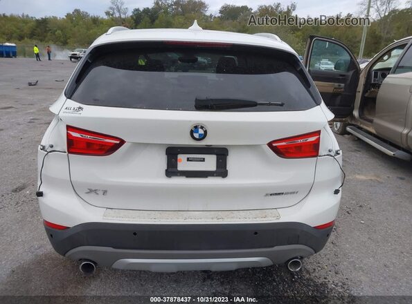 WBXHT3C57K5L37213 2019 BMW X1 White 