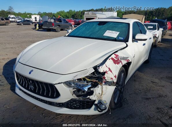 ZAM57XSA9J1300367 2018 MASERATI GHIBLI Белый Вид спереди