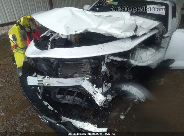 1G1FH3D78K0133192 2019 CHEVROLET CAMARO White Вид спереду