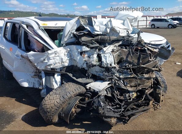 3TMCZ5AN5HM104115 2017 TOYOTA TACOMA Белый Вид спереди