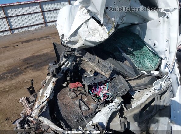 3TMCZ5AN5HM104115 2017 TOYOTA TACOMA Белый Вид сзади