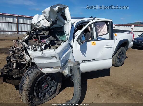 3TMCZ5AN5HM104115 2017 TOYOTA TACOMA Белый Передняя левая четверть