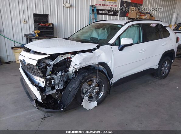 4T3MWRFV1RU149260 2024 TOYOTA LE White Przód lewy