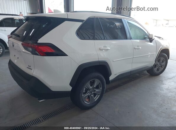 4T3MWRFV1RU149260 2024 TOYOTA LE White Tył prawy