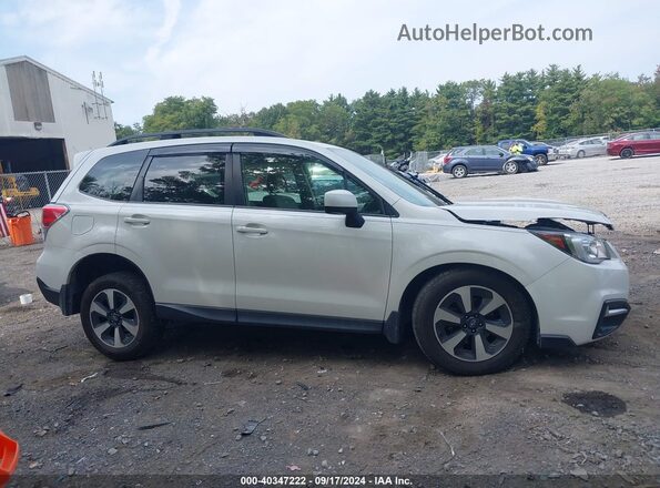 JF2SJAGC0HH508253 2017 SUBARU FORESTER 2.5 Белый Вид щитка приборов