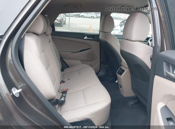 KM8J33AL1KU054372 2019 HYUNDAI TUCSON Gray VIN sticker view